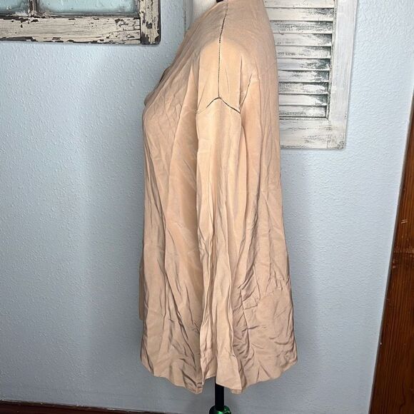 Vince Silk Blouse Light Brown Deep V Neck Long Sleeve Side Slit Tops Women's Siz - Picture 8 of 12